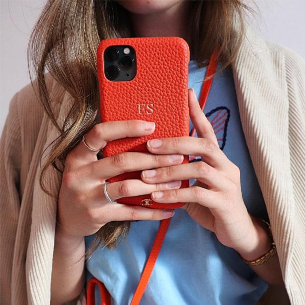 iPhone 13 (7136415580315)